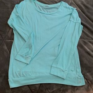 VS Pink long sleeve tee